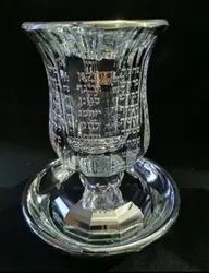 גביע קריסטל מהודר לקידוש בצבע כסף גובה 13 ס"מ