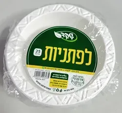 לפתניות איכותית בצבע לבן מתאימות לשימוש במיקרוגל. 25 יחידות בחבילה. 48 חבילות בארגז. עלות לחבילה 2 ש"ח.